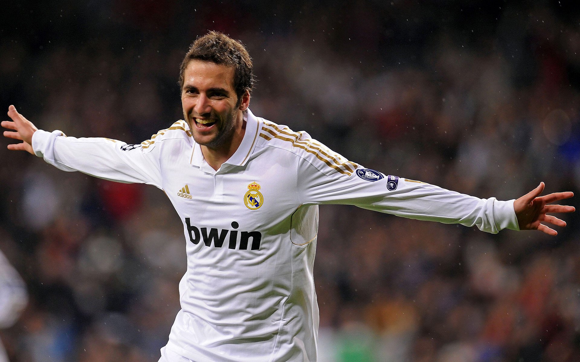 青春风暴席卷欧陆，马丁内利扛旗，多特蒙德力克马赛的战术启示